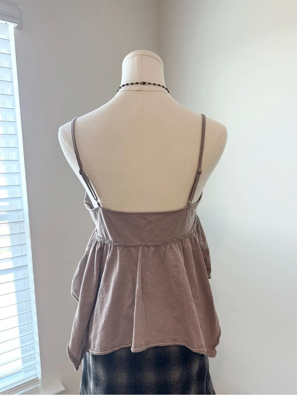 aerie Taupe Flowy Cami - Picture 5 of 8